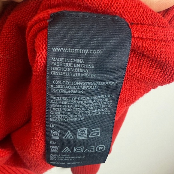 Tommy Hilfiger 100% Cotton Classic Casual Men's V-Neck Large Sweater in Bold Red - Picture 8 of 9